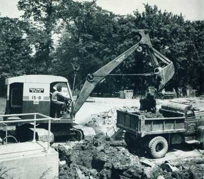 Bucyrus-Erie 15-B cable excavator