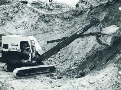 Bucyrus-Erie 25-B cable shovel